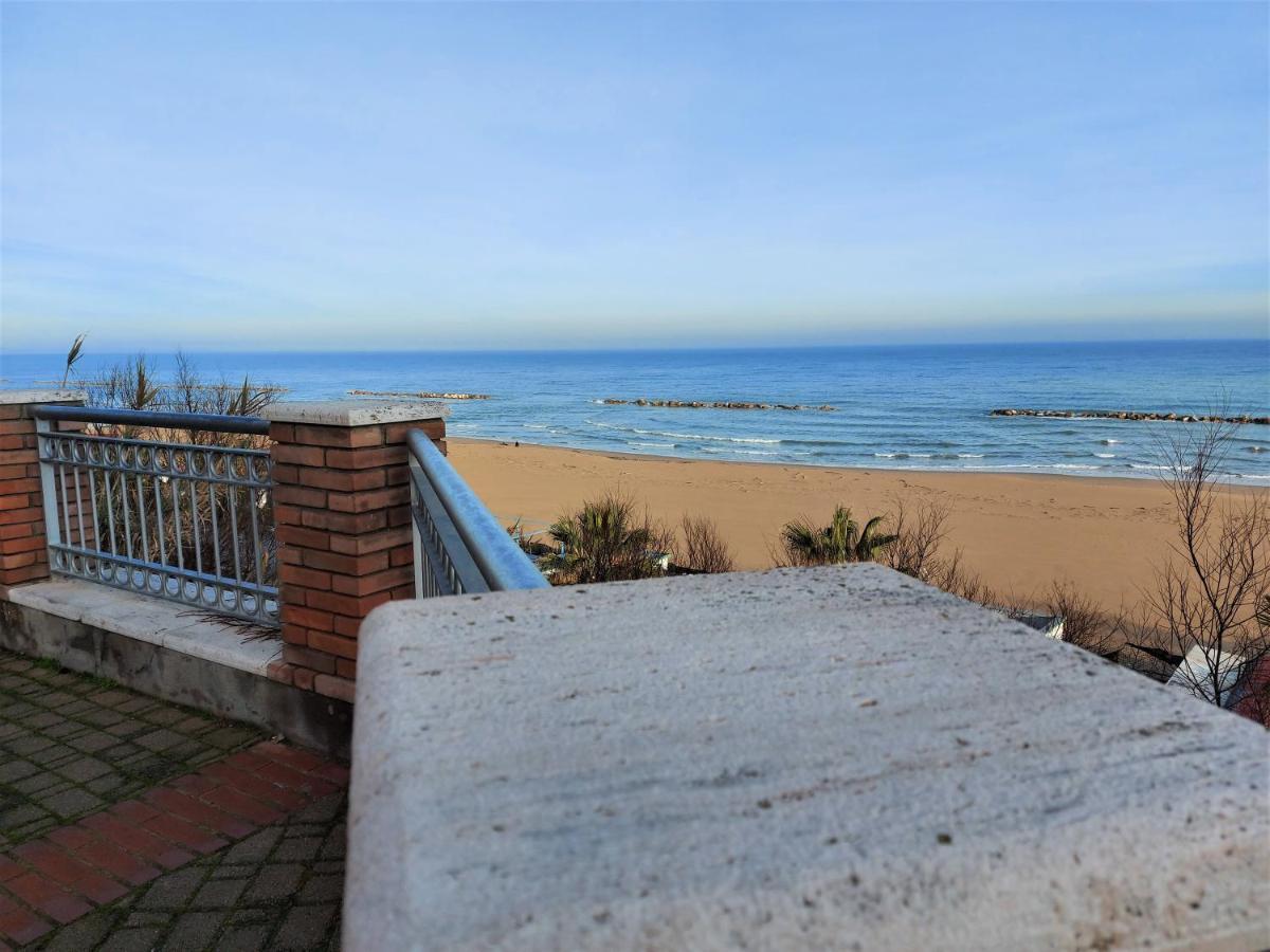 I Tre Marchi Rooms Camera Sabbia Termoli Ngoại thất bức ảnh